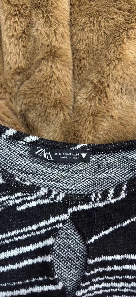 Zara Striped Long Sleeve Crop Top - photo 3