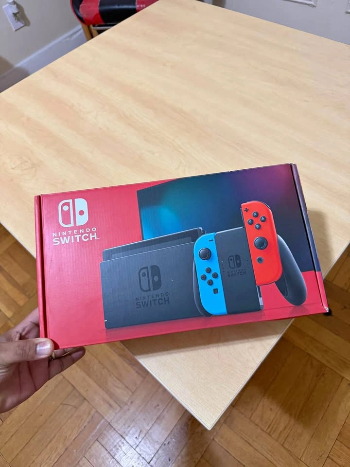 Nintendo Switch V2 with Box + Super Mario 3D All Stars