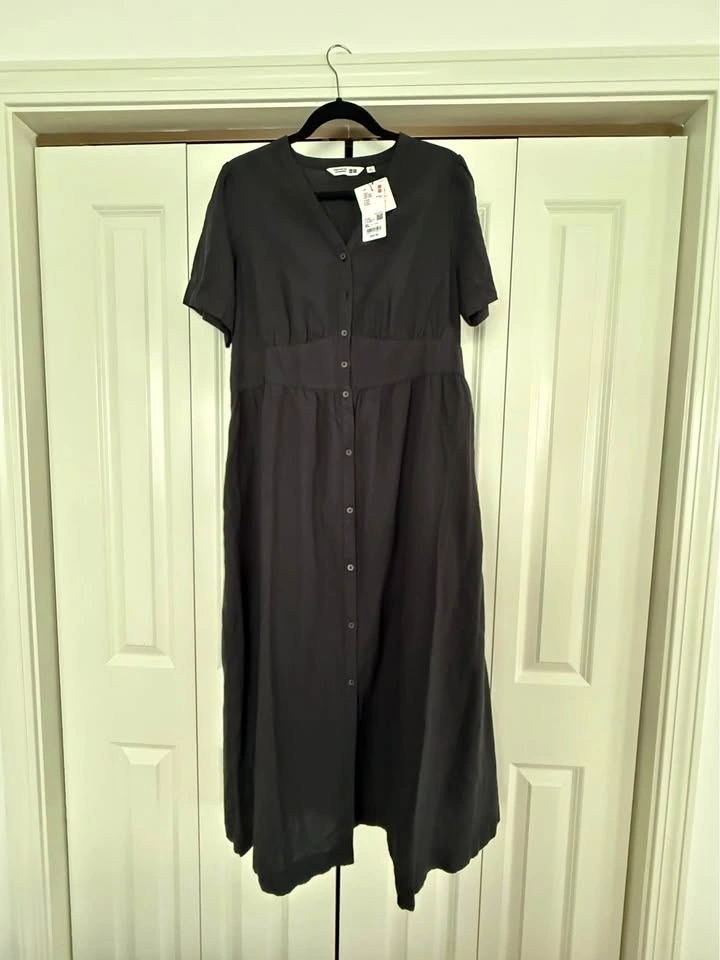 Woman’s Black Linen Blend Dress, Uniqlo x Comptoirs des Cottonie