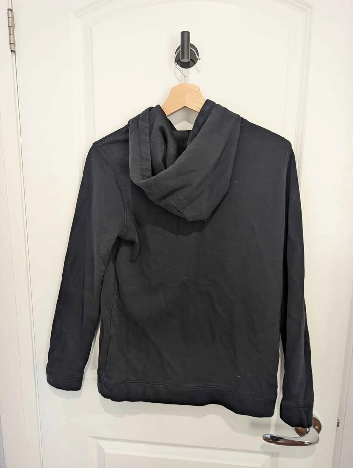 Under Armour sweater size small - photo 2