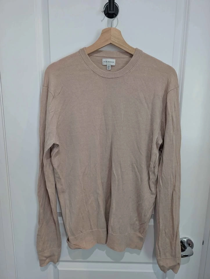 Club Monaco sweater, size small - photo 3