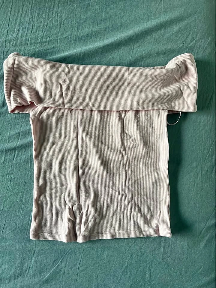 Garage Baby Pink Off Shoulder Top (Size XS)