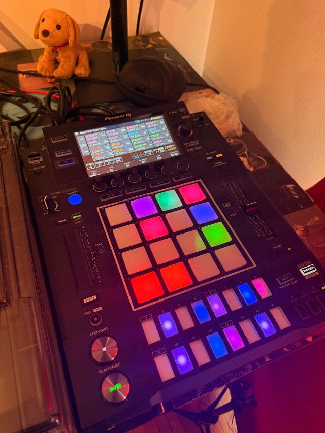 Pioneer DJS-1000 Standalone DJ Sampler + Decksaver