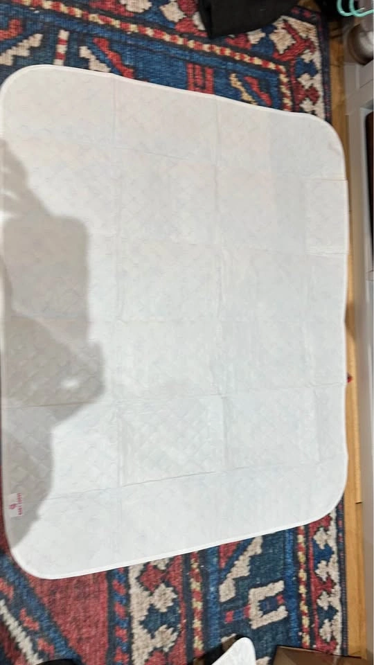 Reusable diaper change sheet - photo 2