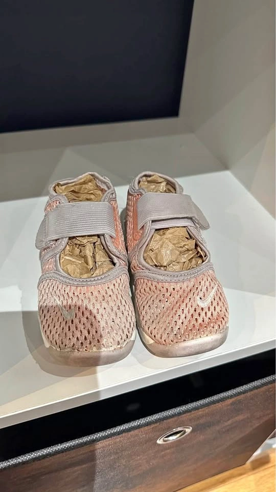 Nike Little Rift toddler girl sandal sneakers