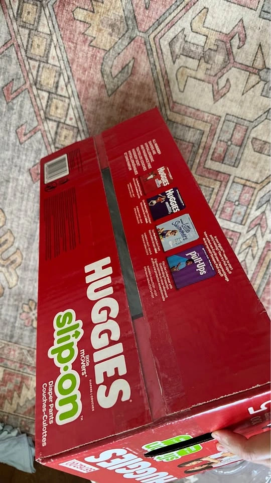 Huggies slip on size 5 in sealed box - photo 2