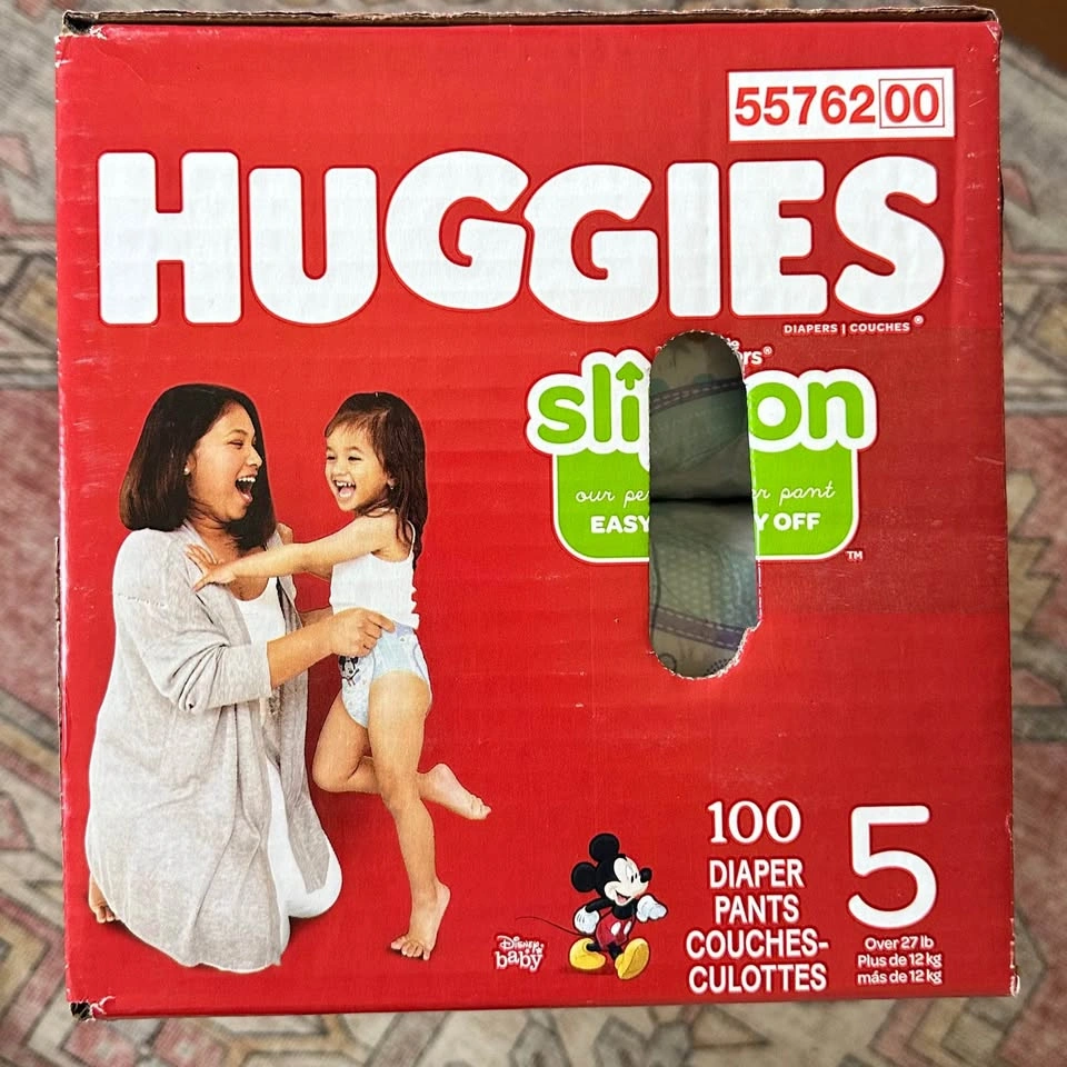 Huggies slip on size 5 in sealed box - photo 3