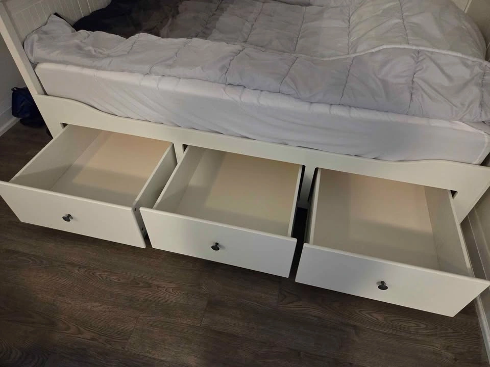IKEA HEMNES Daybed Frame with 3 Drawers - photo 2