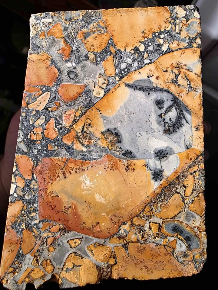5lbs high-grade Maligano Jasper
