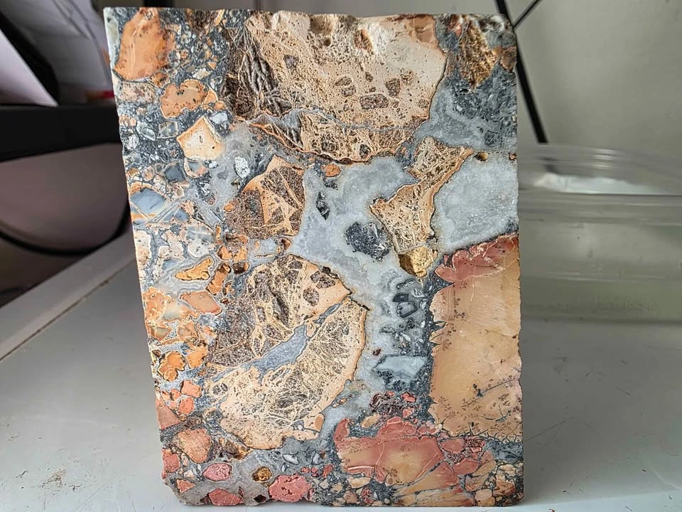 5lbs high-grade Maligano Jasper - photo 4