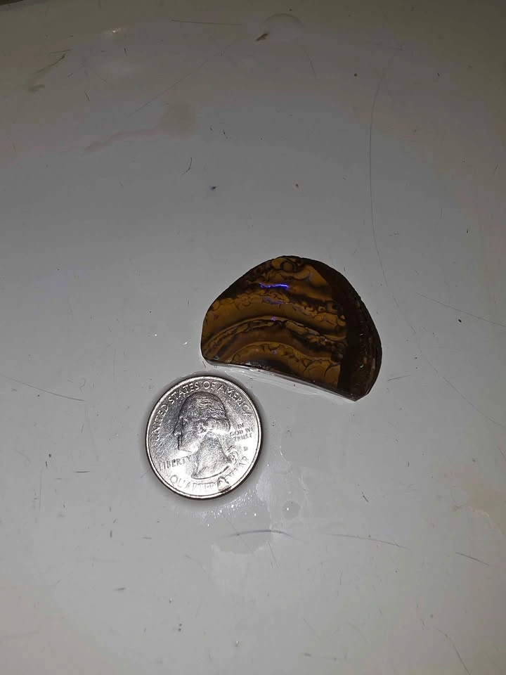 13 grams Koriot Boulder Opal slab - photo 3