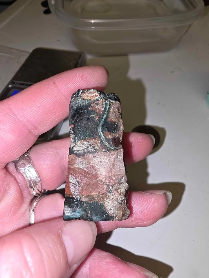 40 grams Gem Silica with a large Druzy - photo 5