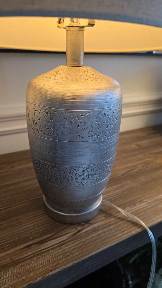 Pair of Textured Silver Table Lamps - photo 3