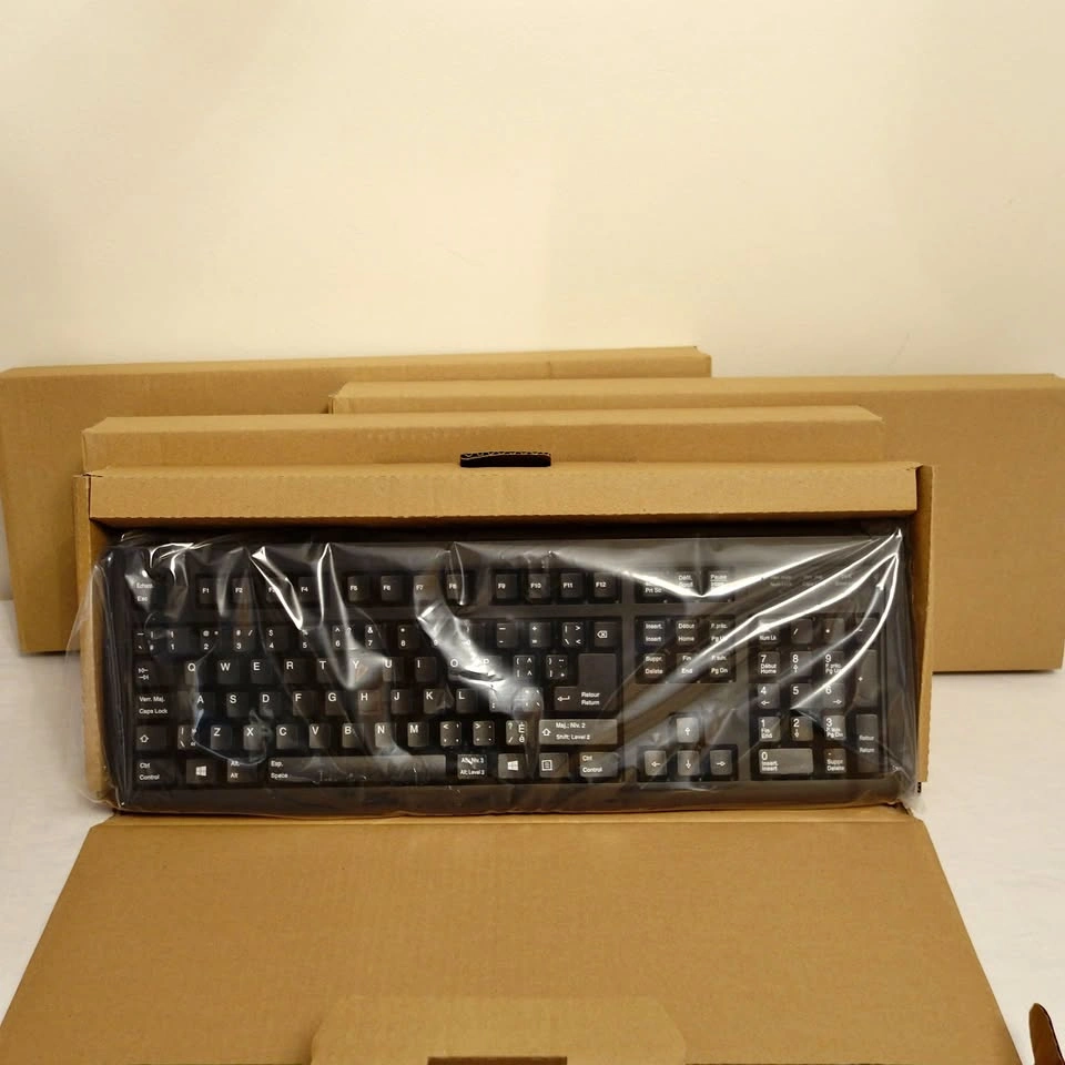 Lot of 4 Solidus Canadian Bilingual Wired Keyboards