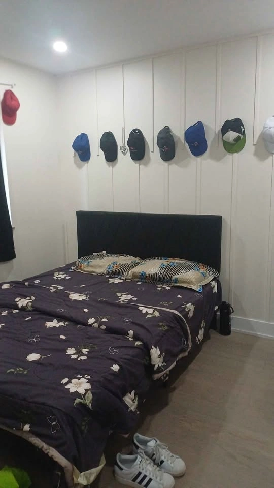 Queen Bed Frame with Upholstered Headboard and Mattress - photo 3