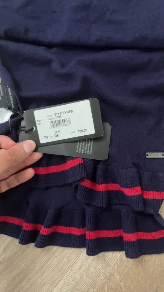Armani Exchange Ruffle Scarf – New - photo 3