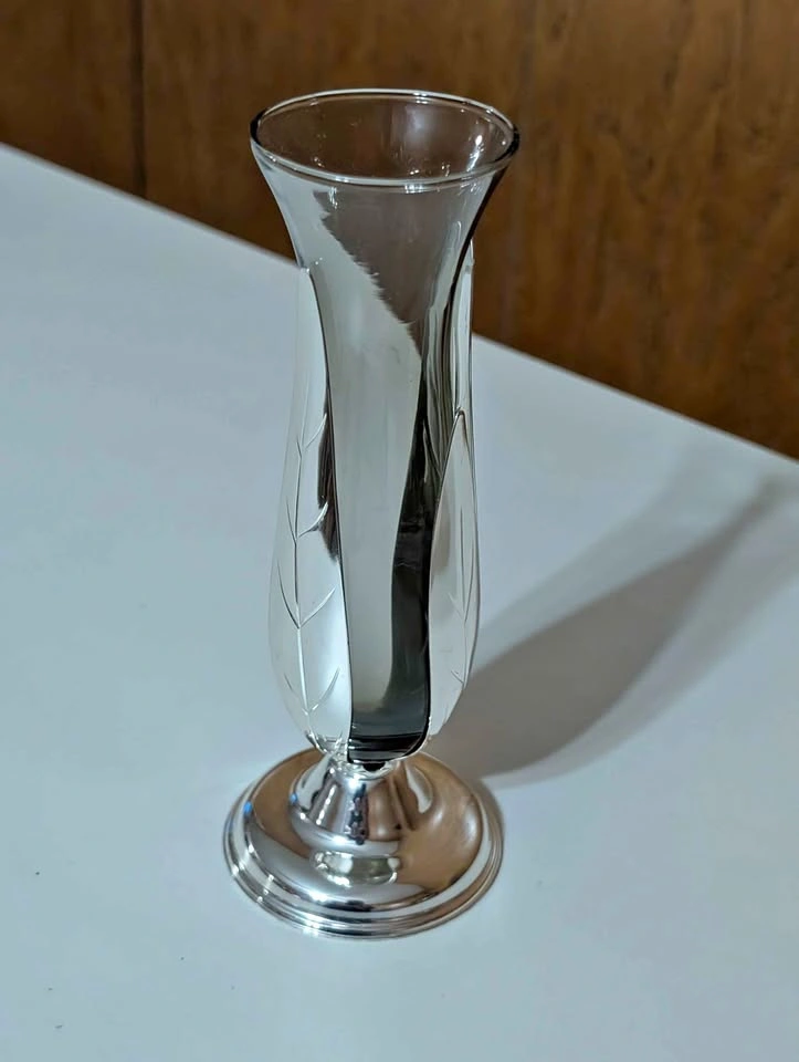 Vintage Silver-Toned Bud Vase with Leaf Design
