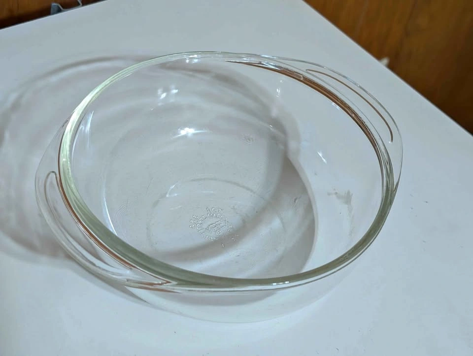 Vintage Pyrex Clear Glass Casserole Dish
