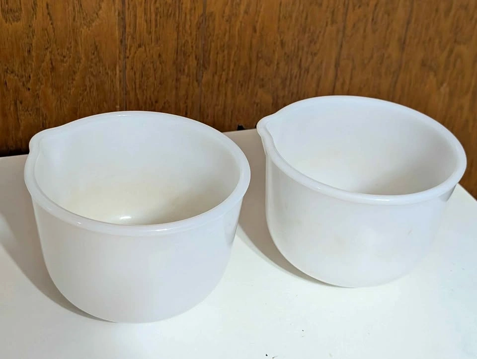 Vintage Sunbeam Milk Glass Mixing Bowls - Set of 2