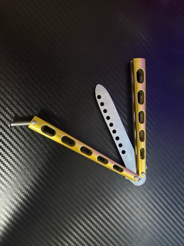 stainless steel butterfly trainer - photo 2