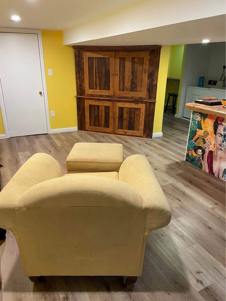 Custom Comfy Chair and ottoman - photo 3