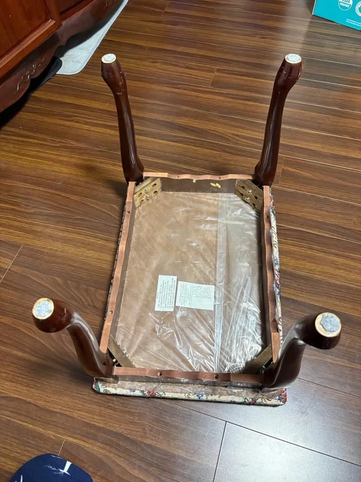 stool - photo 3