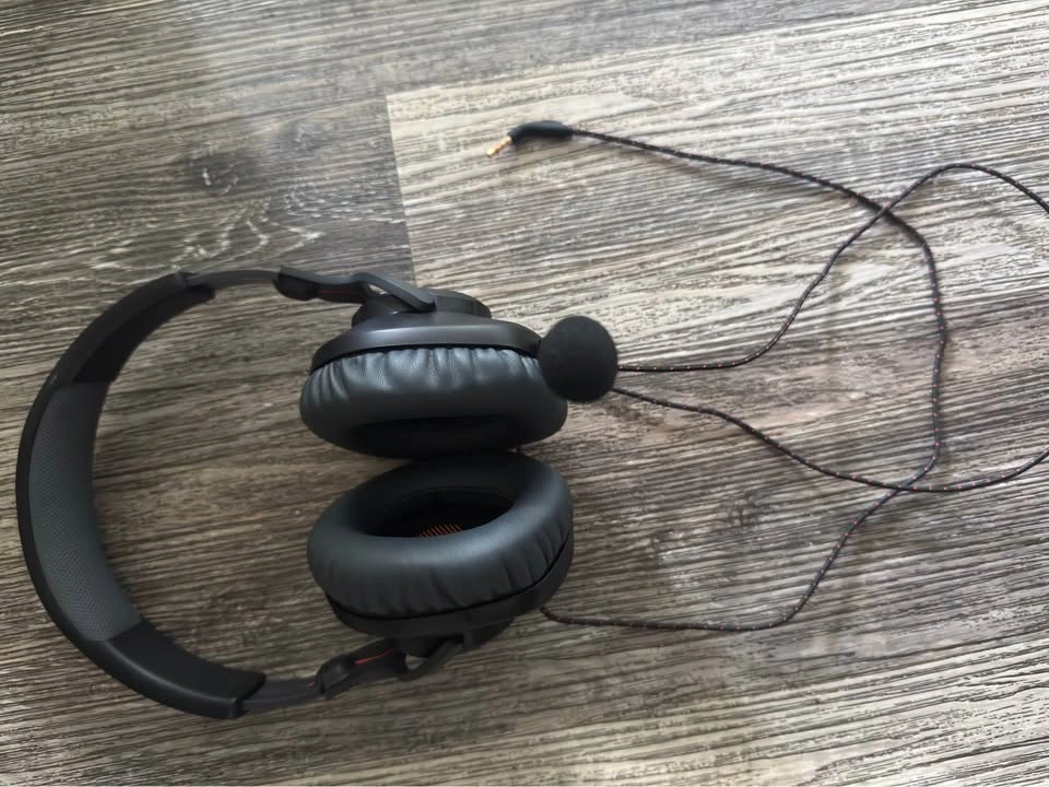 JBL Headphones - photo 3