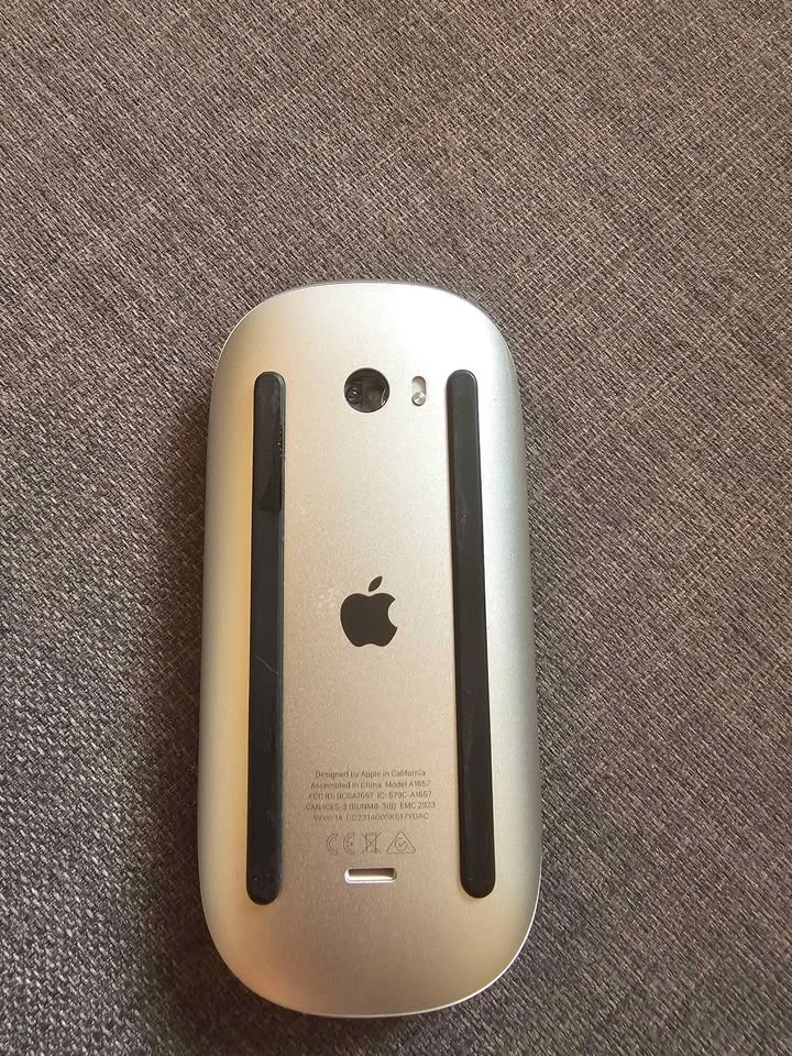 Apple Magic Mouse - photo 2