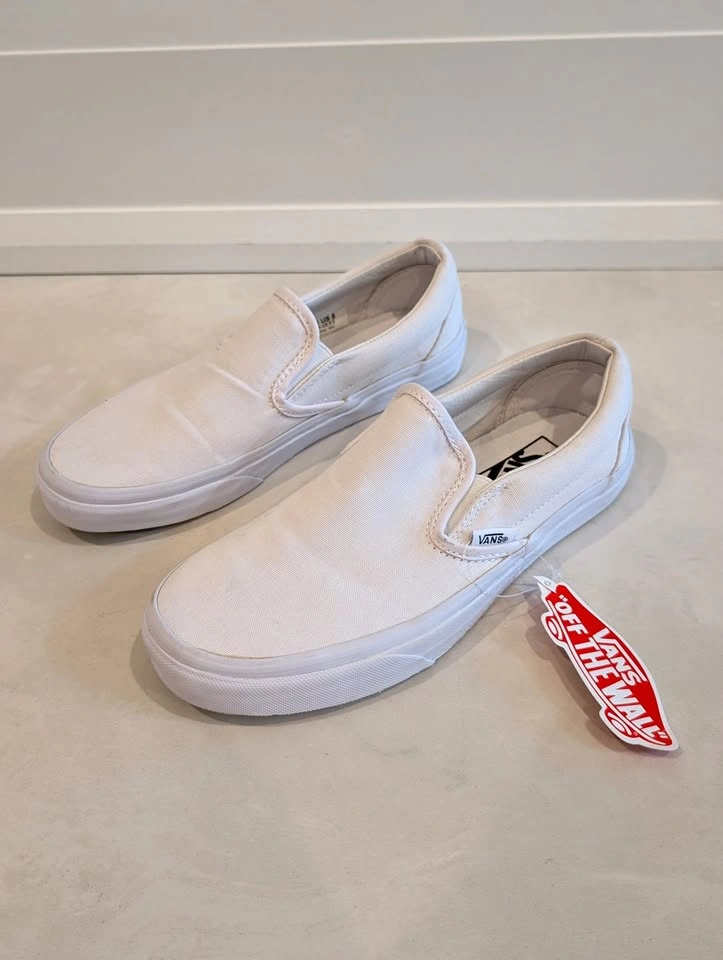 Vans White Slip-On Skate Shoe Mens 5 Womens 6.5