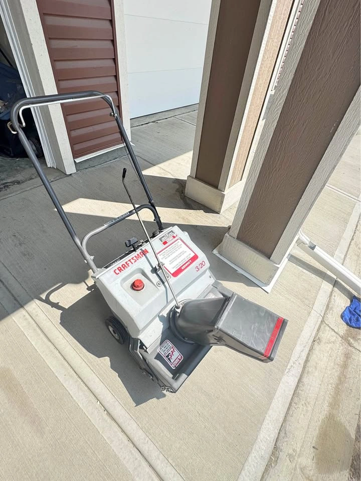 Craftsman 20” gas snowblower
