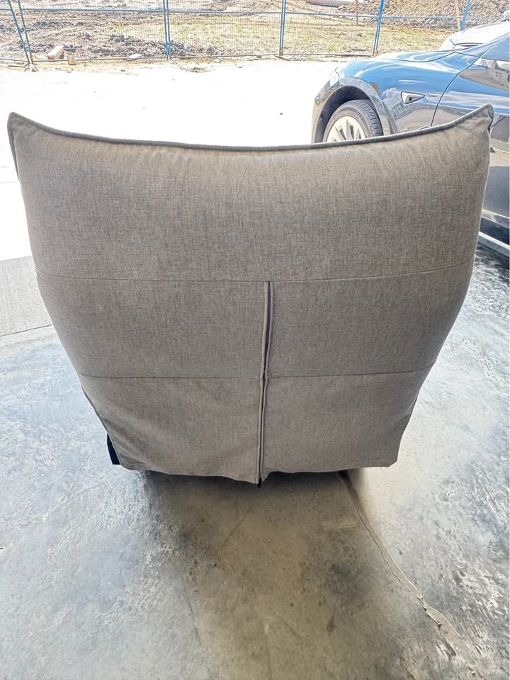 Ashley Modmax Modular Armless Chair – $10 - photo 4