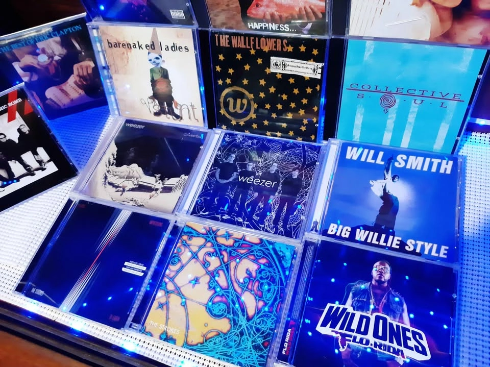 Music Cds from 70s 80s 90s 2000s - photo 3