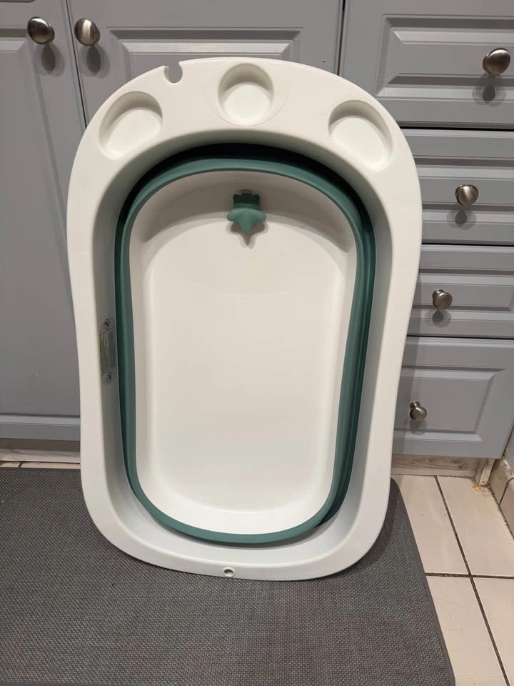 Baby Bath Tub (Collapsible) - photo 4