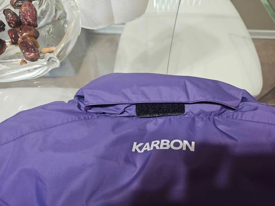BRAND NEW Karbon Lightweight Jacket - Size L - photo 4