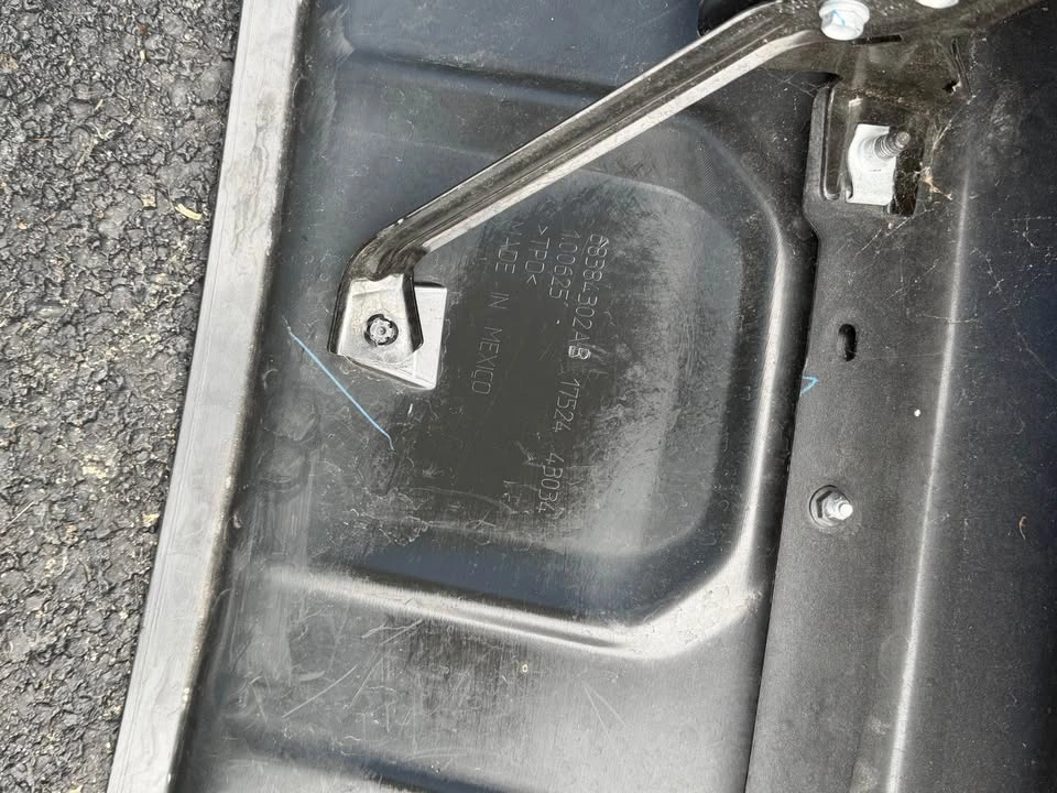 2021 Ram 2500 front bumper - photo 5