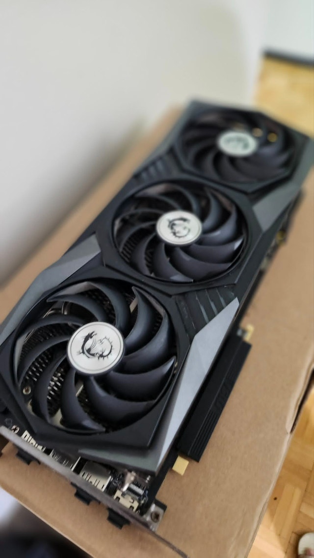 GeForce RTX 3070 Ti GAMING X TRIO 8G OC - photo 2