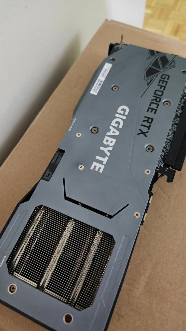 GIGABYTE RTX 3060 Ti Gaming OC 8G - photo 2