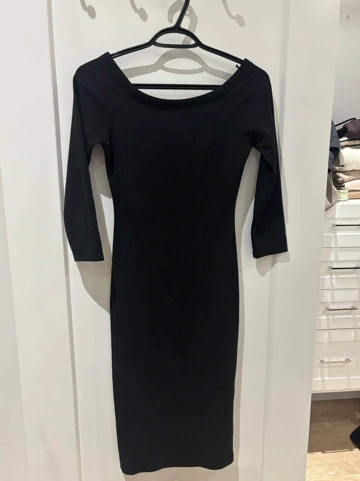 Closet sale- women’s dresses - photo 2
