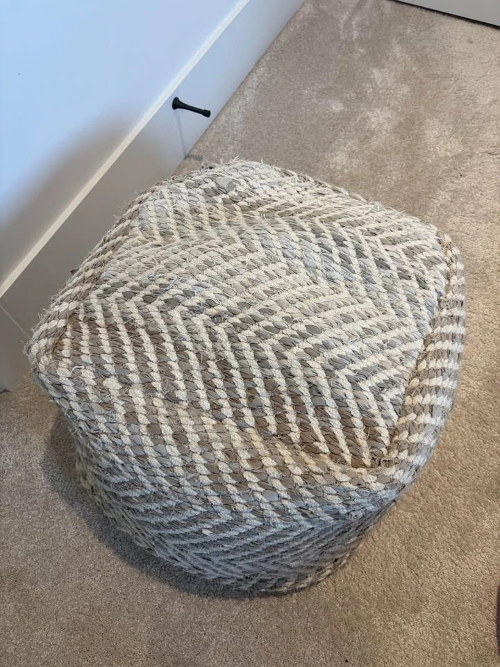 Foot stool/Ottoman - photo 2
