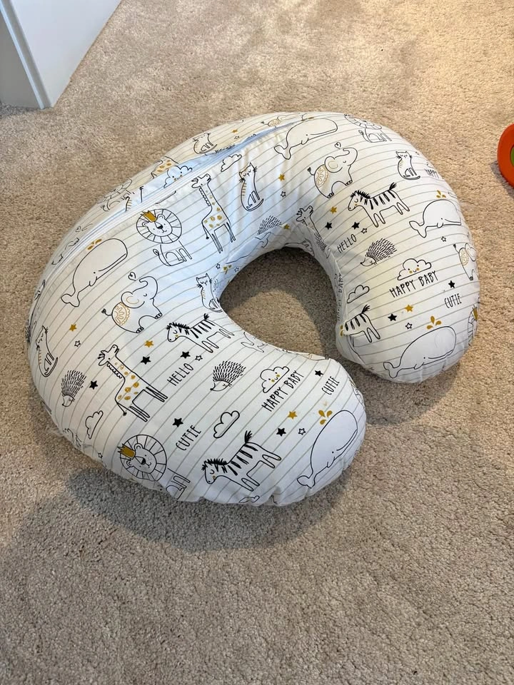 Nursing pillow