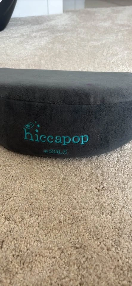 Hiccapop pregnancy wedge pillow - photo 2