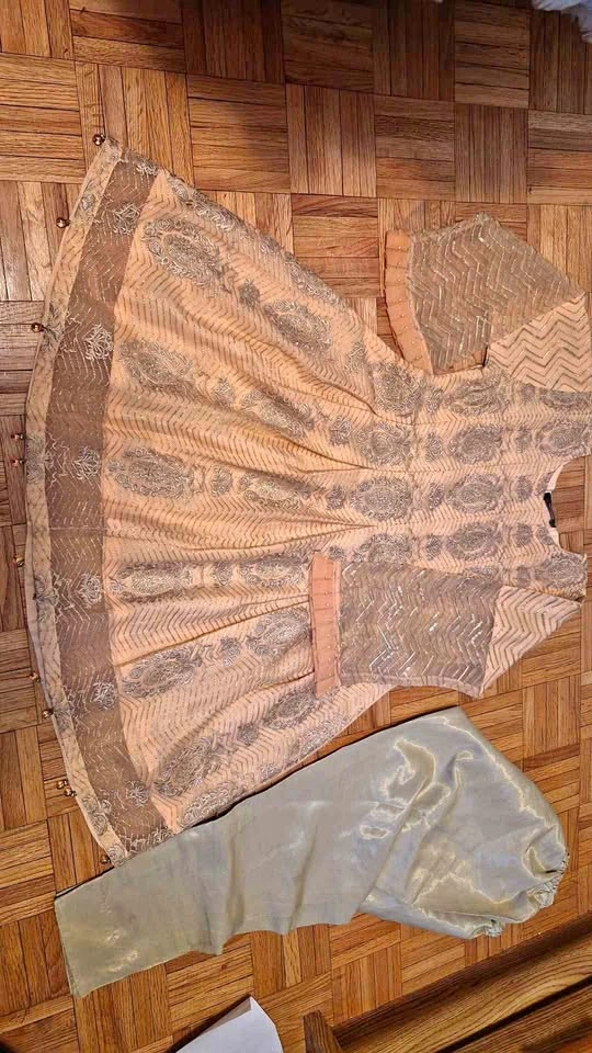 Girls dress shalwar Kamees, fancy dress for party, Eid wear size