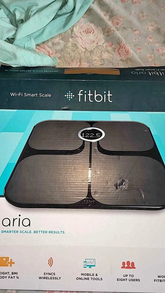 Fitbit smart scale