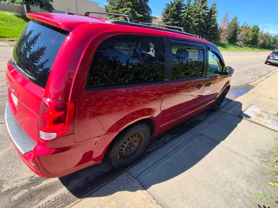 2012 Dodge Grand Caravan - photo 4