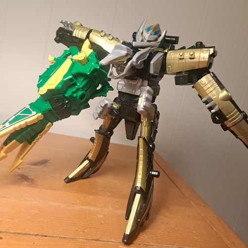 Power Rangers Dino Charge PTERA MEGAZORD + Raptor Zord