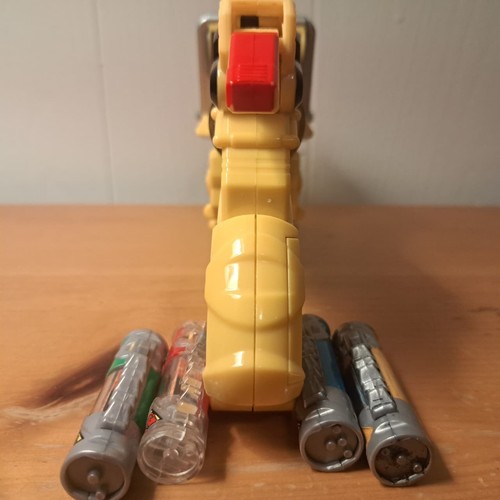 Power Rangers Dino Charge Yellow Morpher With Chargers - photo 5