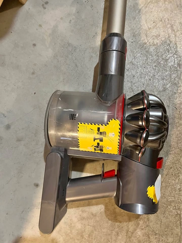 Dyson V8 Cordless Vacuum