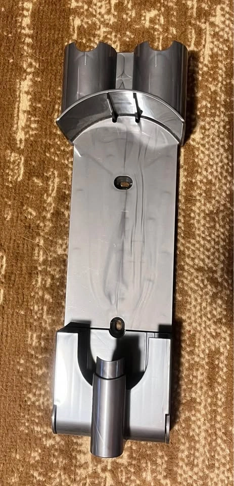 Dyson V8 Cordless Vacuum - photo 5