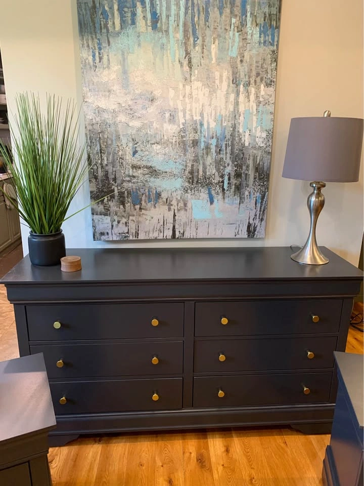 Modern Wood Dresser and Night Stands Set (3 pieces) - photo 2