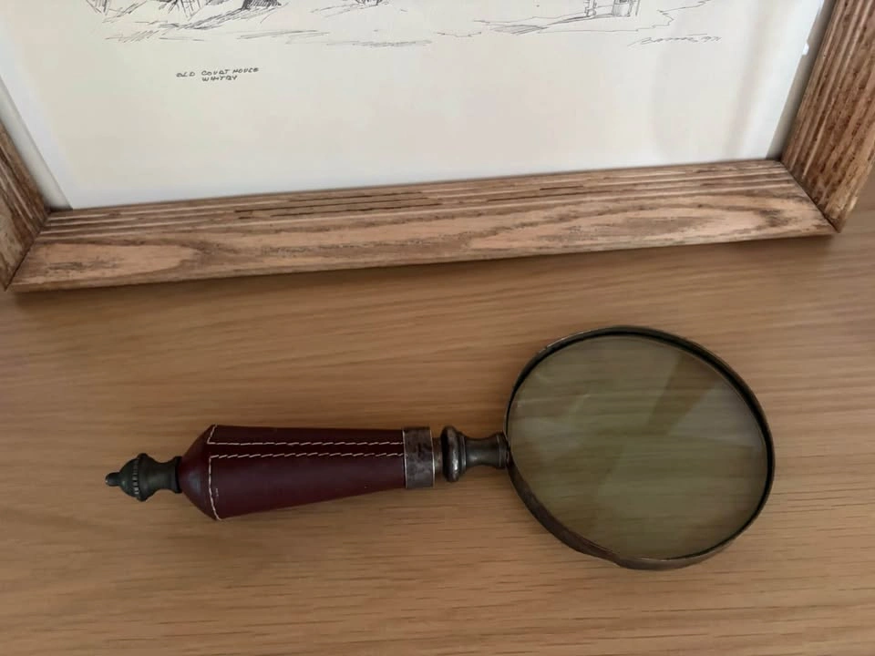 Vintage Style Leather Handle Magnifying Glass - photo 2